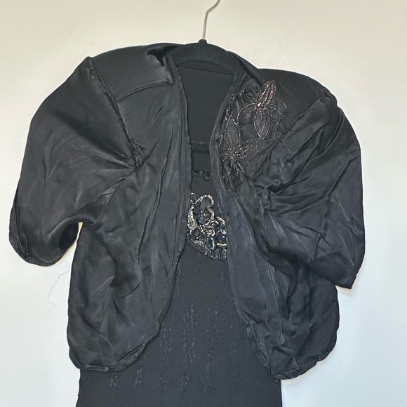 Vintage, Elegant Black Ruffled 2 Piece Dress & Jacket From‎ The 80’s  Size XS - Picture 5 of 8